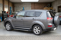 Citroen C-Crosser 2007–2013 Boční nášlapy Duru (2 ks, hliník) fotografie 1