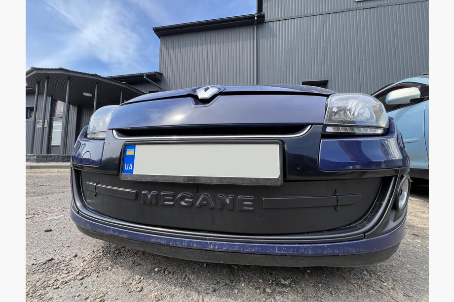 Renault Megane III 2009–2016 Zimní kryt masky chladiče (2009-2013, spodní) Fotografie 1