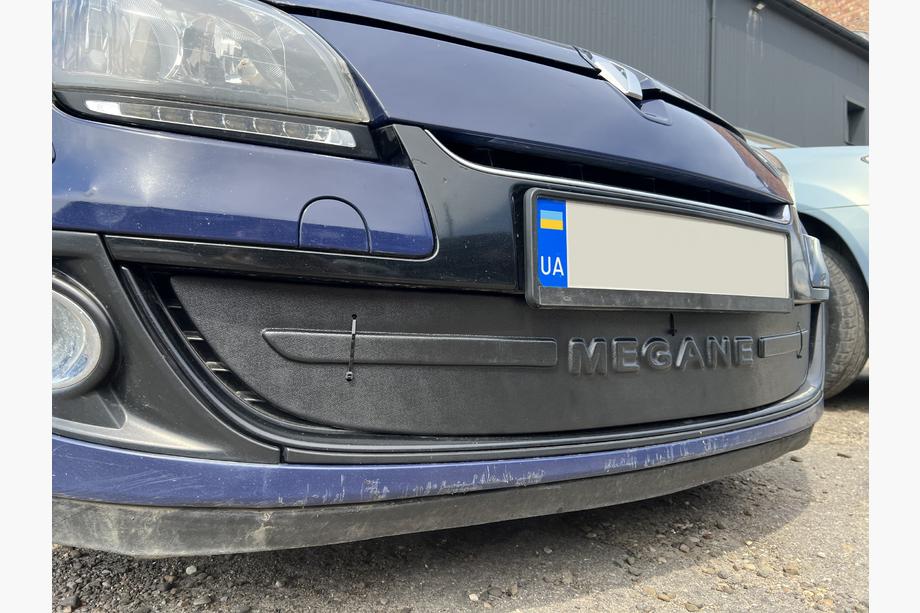 Renault Megane III 2009–2016 Zimní kryt masky chladiče (2009-2013, spodní) Fotografie 8