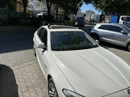 BMW řada 5 F10/F11 2010–2016 Střešní nosič (příčníky) do fixních bodů Ecem V3 (2 ks) Černá, 145 cm fotografie 3