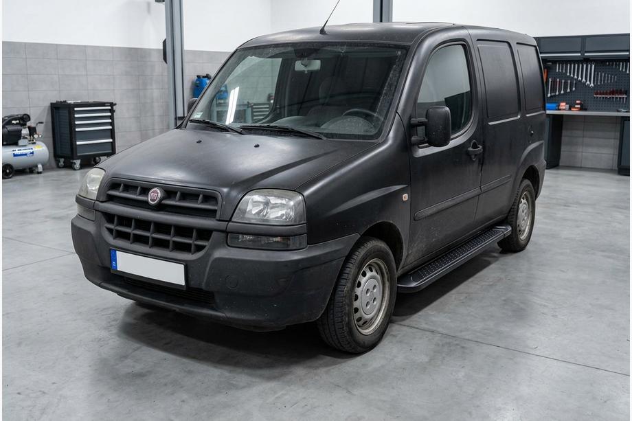 Fiat Doblo I 2001–2005 Boční nášlapy Allmond Black (2 ks, hliník) Image