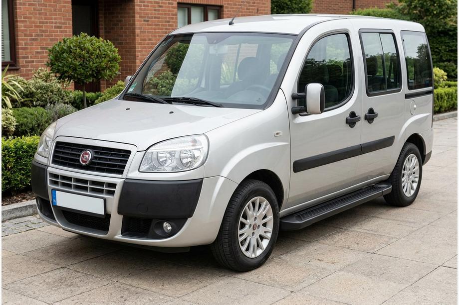 Fiat Doblo I 2005–2010 Boční nášlapy Allmond Black (2 ks, hliník) Image