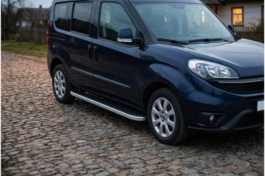 Fiat Doblo II 2010–2022 Boční prahy Tayga Grey (2 ks, hliník) Image