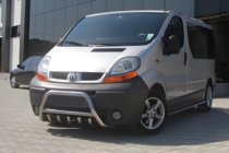 Renault Trafic 2001–2015 Nerezový přední ochranný rám WT003-4 S nápisem Renault fotografie 2