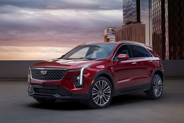 Recenze Cadillac XT4 2024: Moderní styl a technologie