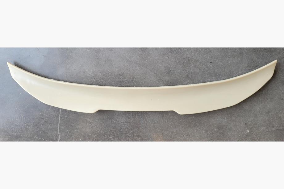 BMW řada 1 E81/E82/E87/E88 2004–2011 Spoiler ve stylu PSM (pro E82, k lakování) Image