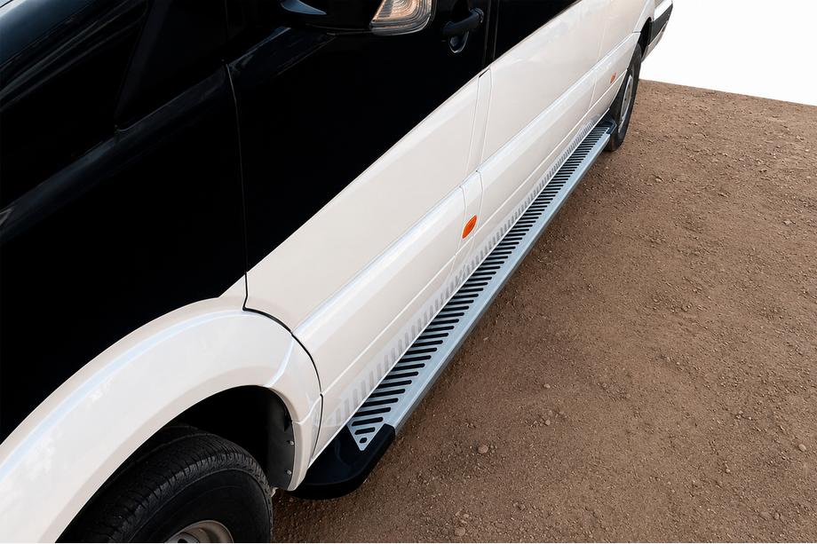 Volkswagen Crafter 2006–2016 Boční nášlapy Line (2 ks, hliník) Image