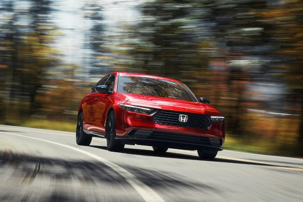 Honda Accord XI generace: Přehled elegantního sedanu