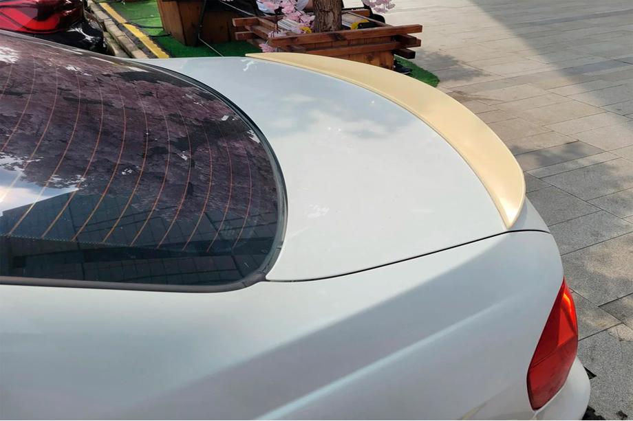BMW řady 3 E90/E91 2005–2011 Spoiler MP-Style (pro E90, k lakování) Image