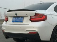 BMW řady 2 F22/F23 2014–2021 Spoiler P-Style (pro F22, lesklá černá) fotografie 1