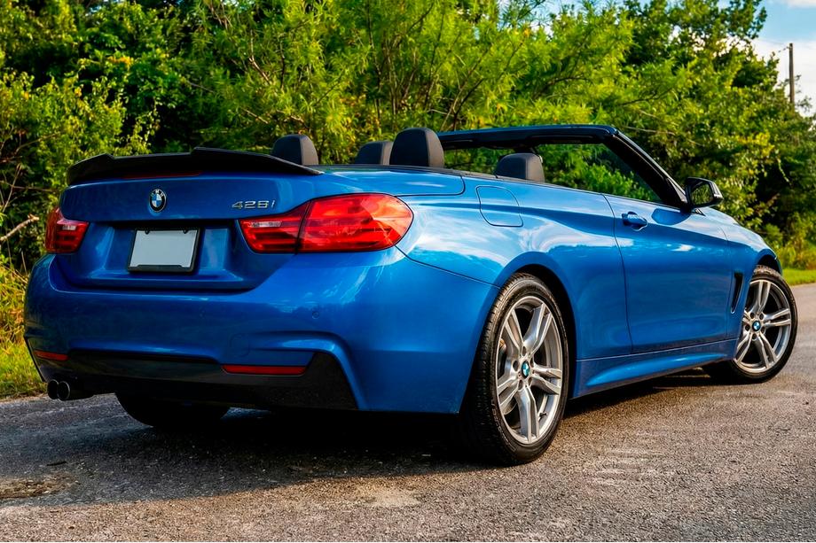 BMW řada 4 F32/F33/F36 2012–2020 Spoiler ve stylu PSM (pro F33, černý lesk) Fotografie 1