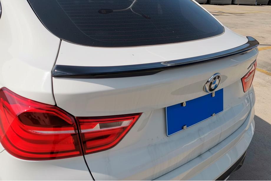 BMW X4 F26 2014–2018 Spoiler P-Style (černý lesk) Image