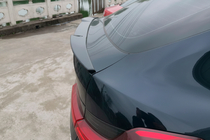 BMW X4 G02 2018– Spoiler ve stylu M4 (černý lesk) fotografie 1