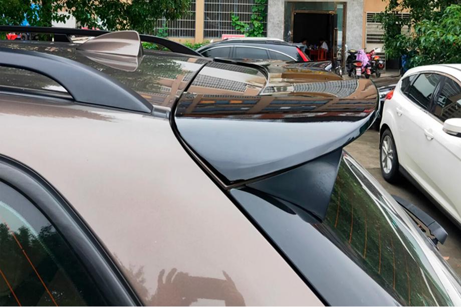 BMW X5 E70 2007–2013 Spoiler (černý lesk) Fotografie 1