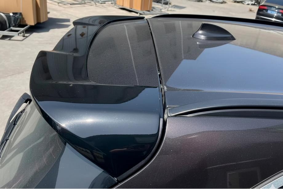 BMW X5 F15 2013–2018 Spoiler (černý lesk) Fotografie 1