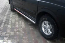 SsangYong Action 2005–2018 Boční nerezové trubky (2 ks) fotografie 1