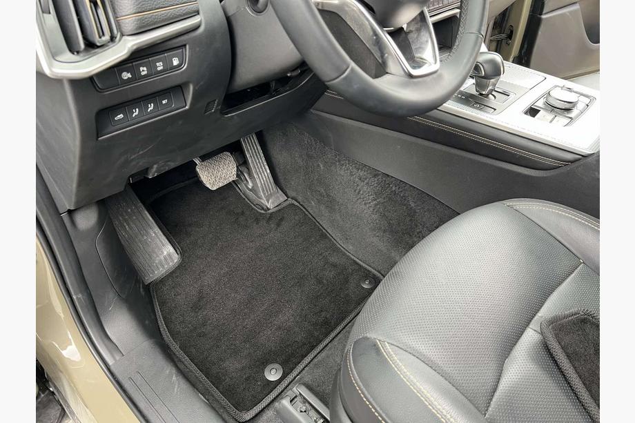 Mazda CX-70 2024– Textilní autokoberce Classic (černé) Image
