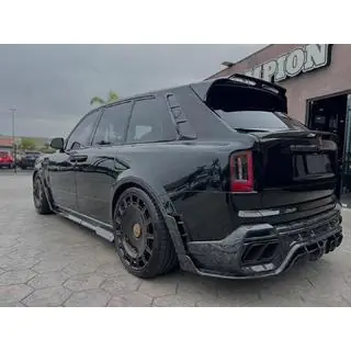 Restylingový bodykit 2024 MNSR Carbon Rolls-Royce Cullinan 2018– fotografie 2