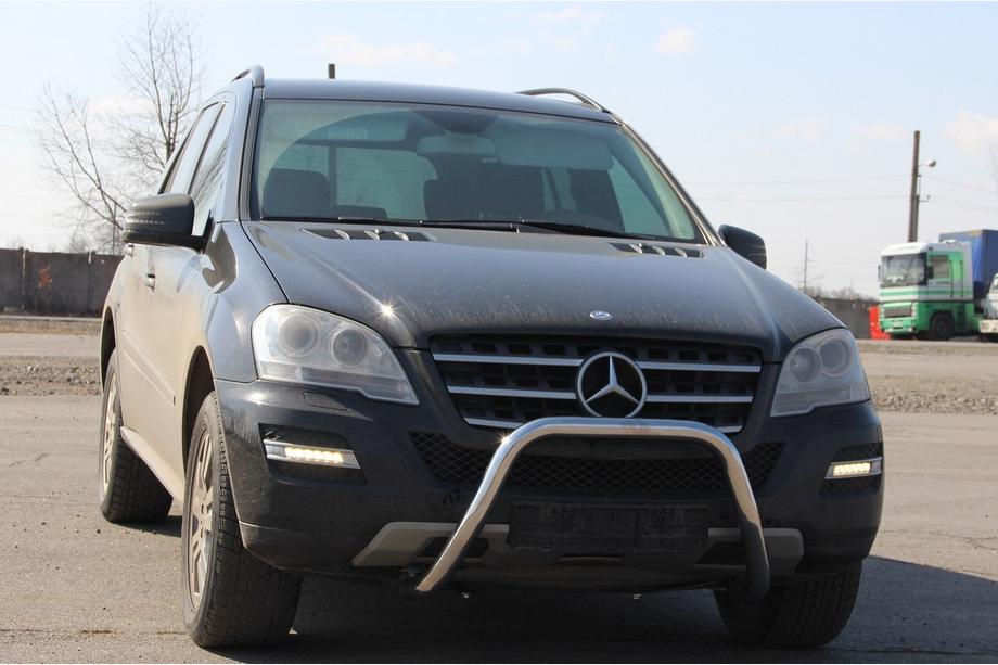Mercedes ML W164 2005–2011 Přední ochranný rám WT006 (nerez) Image