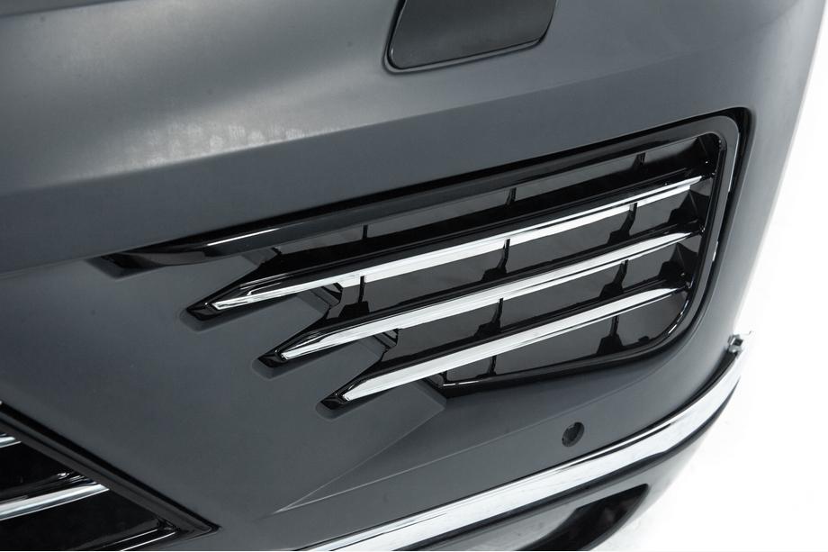 Volkswagen Touareg 2010–2018 Přední nárazník R-Line (pro 2015-2018) Fotografie 9