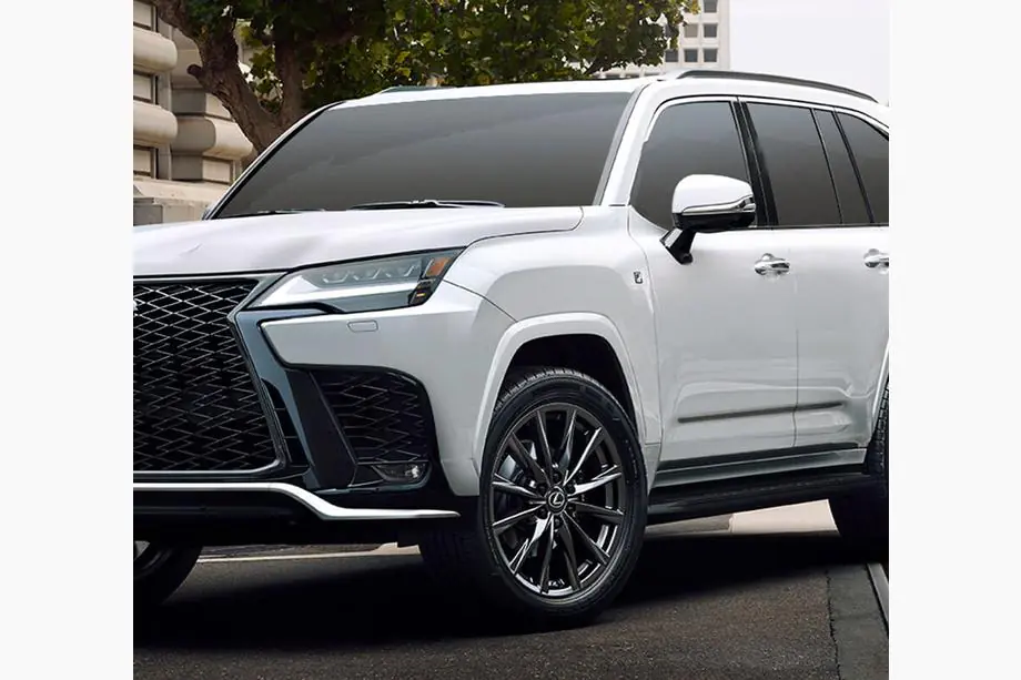 Lexus LX 500d/600 2022– Mlhová světla (2 ks) Image