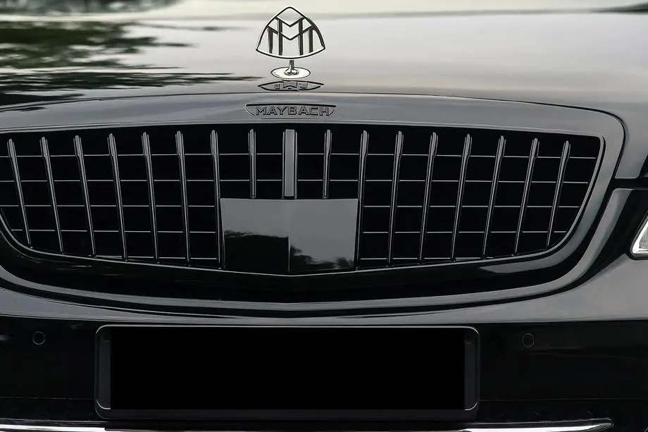 Mercedes S-class W221 2005–2013 Maska chladiče Maybach Black (2009-2013) Image