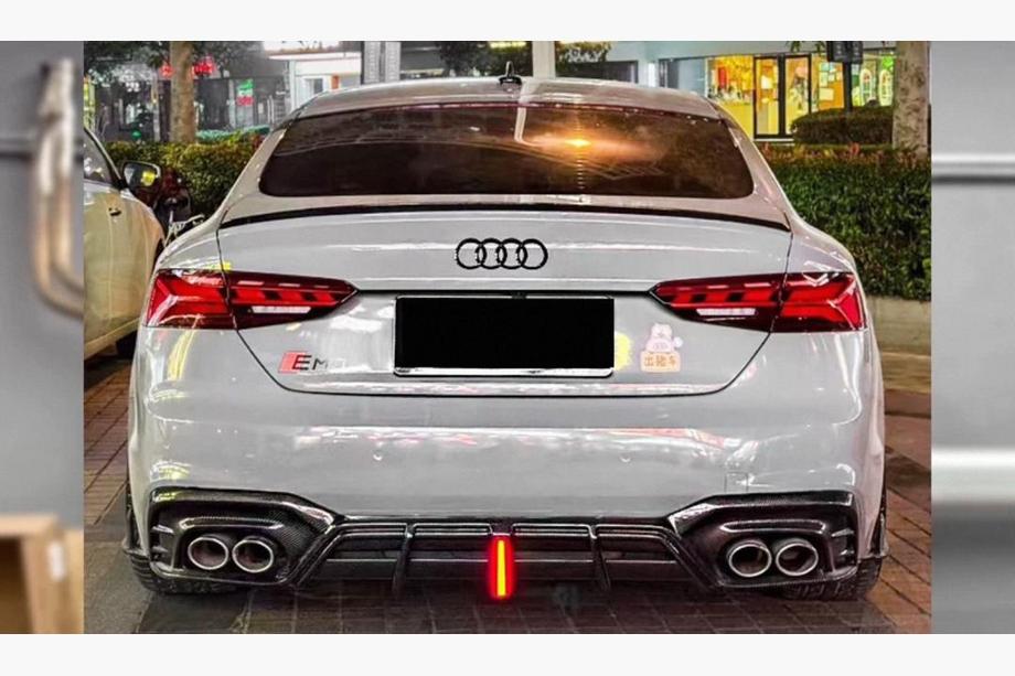 Audi A5 2016–2025 Difuzor zadního nárazníku V3 (pro S-Line 2021-2025, karbon) Image