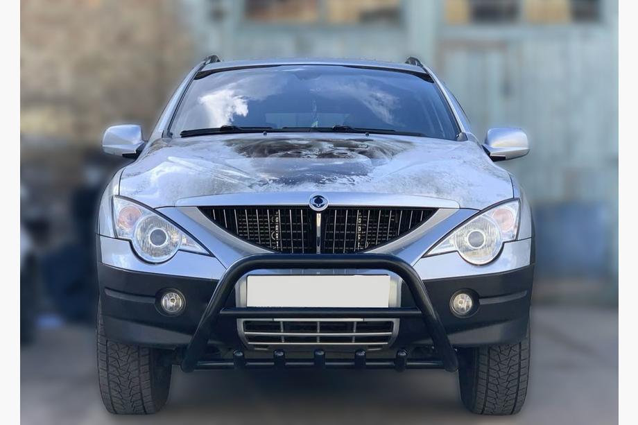 SsangYong Kyron 2005–2014 Přední ochranný rám Black WT003 (nerez) Image