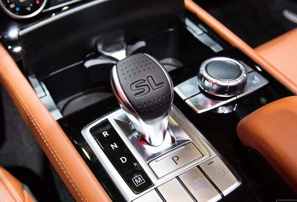 Typy převodovek v autě: manuální, automatická, variátor a další