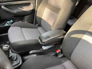 Volkswagen Golf 4 1997–2006 Loketní opěrka V-3 Niken Luxury fotografie 3