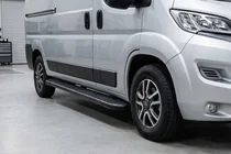 Citroen Jumper 2007–2025 Boční prahy Bosphorus Black (2 ks, hliník) fotografie 1