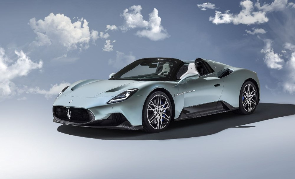 Test Maserati MC20 Cielo: Elegantní roadster se závodním duchem