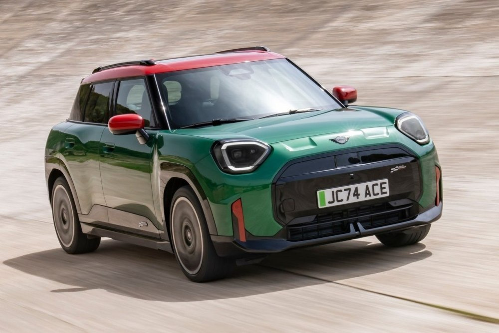 Test MINI John Cooper Works Aceman Electric 2025