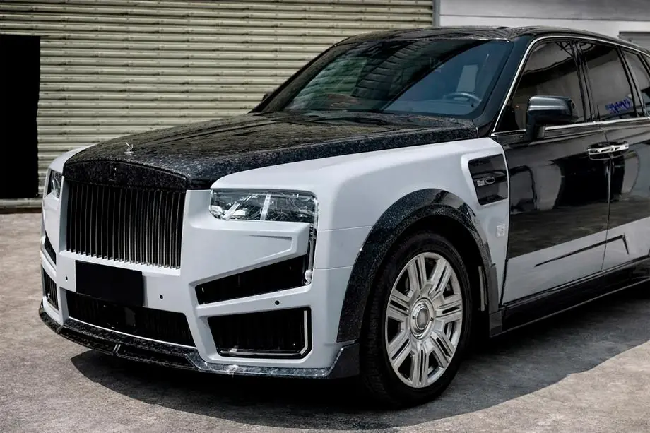 Rolls-Royce Cullinan 2018– Sada bodykitu MNSR Carbon (pro 2024+) Image