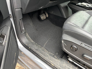 Volkswagen ID.4 2020– Gumové autokoberce Carsuit (černé) fotografie 2