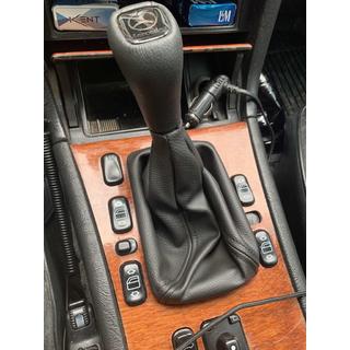 Hlavice řadicí páky (kůže) Mercedes třída E W210 1995–2002 fotografie 1