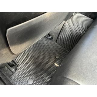 Gumové autokoberce Carsuit 2013-2016 (černé) BMW řada 5 F10/F11 2010–2016 fotografie 4