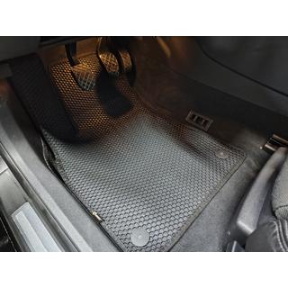Gumové autokoberce Carsuit (černé) Audi A4 B7 2004–2008 fotografie 2