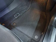 Audi A4 B6 2000–2004 Gumové autokoberce Carsuit (černé) fotografie 4