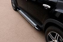 Dacia Duster 2008–2018 Boční nášlapy Rainbow (2 ks, hliník) fotografie 1