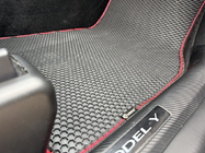 Tesla Model Y 2020– Gumové koberečky do interiéru Carsuit (2020-2024, černé) fotografie 9