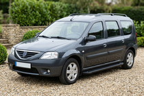 Renault Logan MCV 2005–2013 Boční nášlapy Allmond Black (2 ks, hliník) fotografie 1