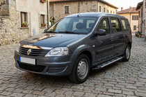 Renault Logan MCV 2005–2013 Boční nášlapy Sunrise (2 ks, hliník) fotografie 1