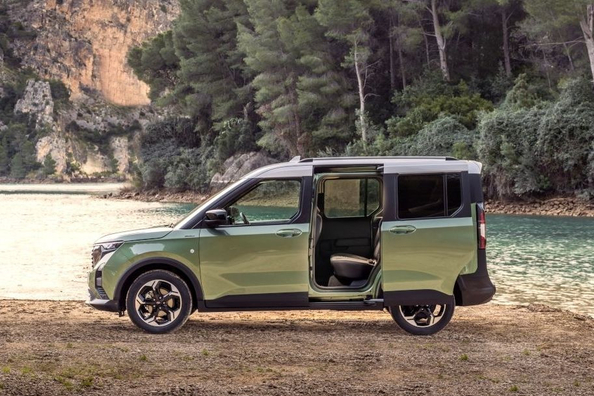 Ford Tourneo Courier druhé generace: kompaktní víceúčelový minivan