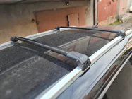 Audi Q7 2005–2015 Střešní nosič (příčníky) na integrované podélníky, uzamykatelný WingCarrier V2 (2 ks) fotografie 1