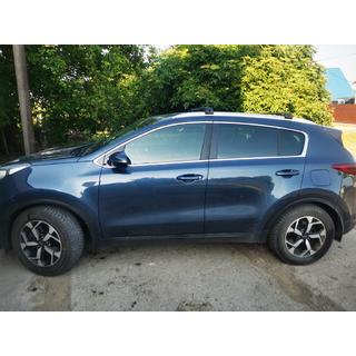 Střešní nosič (příčníky) na integrované podélníky, uzamykatelný WingCarrier V2 (2 ks) Kia Sportage 2015–2021 fotografie 1