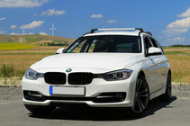 BMW řada 5 F10/F11 2010–2016 Střešní nosič (příčníky) na integrované podélníky, uzamykatelný WingCarrier V2 (2 ks) Šedá fotografie 20