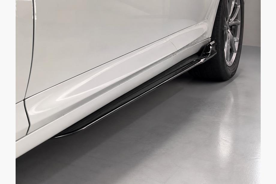 BMW X4 G02 2018– Splittery pod prahy (černý lesk) Image
