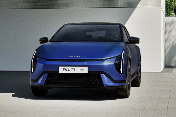 Recenze elektrického sedanu Kia EV4 2025