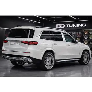 Zadní nárazník s difuzorem Maybach GLS600 (2025-Design) fotografie 1